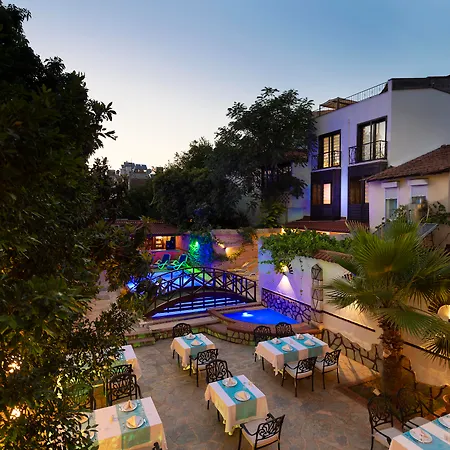 Castle Old Town Hotel Antalya