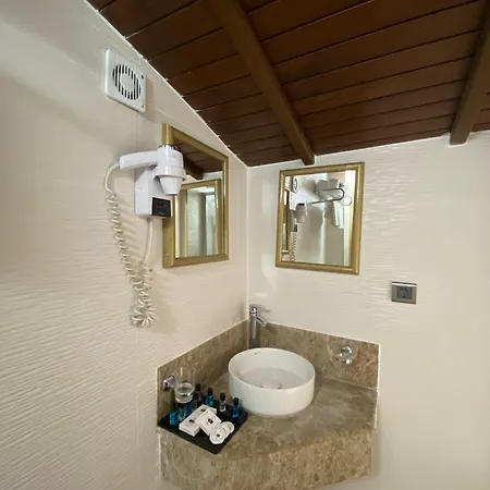 Hotel Castle Old Town