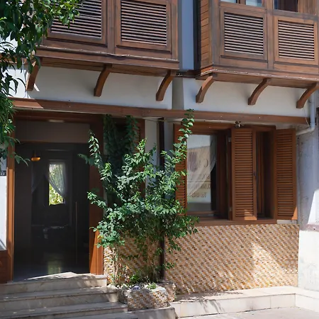 Castle Old Town 호텔