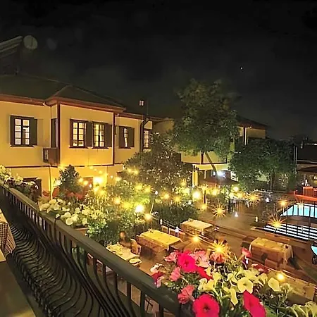 Castle Old Town 3*
