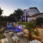 Castle Old Town Hotel Antalya