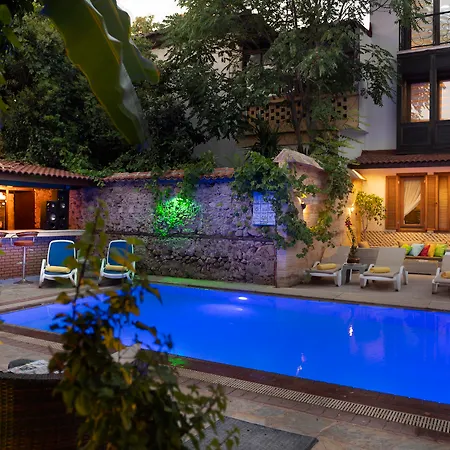 Hotell Castle Old Town