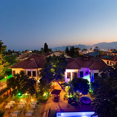 Hotell Castle Old Town