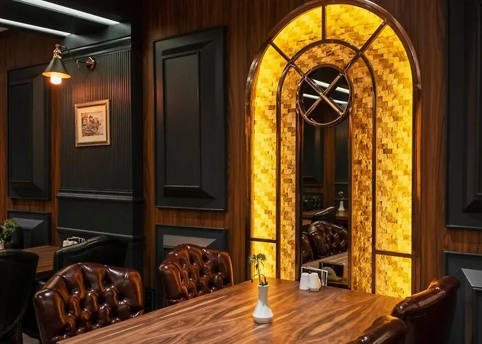 Castle Old Town Ξενοδοχείο